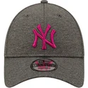 cepice-zaoblena-seda-nastavitelny-rosa-9forty-shadow-tech-new-york-yankees-mlb-new-era