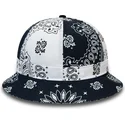kbeliky-namornicka-modra-paisley-explorer-new-era