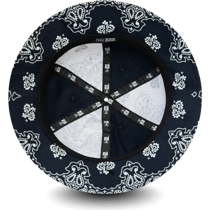 kbeliky-namornicka-modra-paisley-explorer-new-era