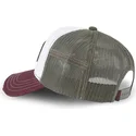 gorra-trucker-blanca-verde-y-roja-sum-sum-de-von-dutch