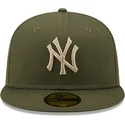 cepice-rovna-zelena-prilehava-59fifty-league-essential-new-york-yankees-mlb-new-era