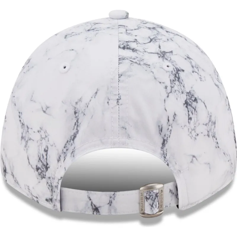 cepice-zaoblena-bila-nastavitelny-9forty-clear-marble-le-louvre-new-era