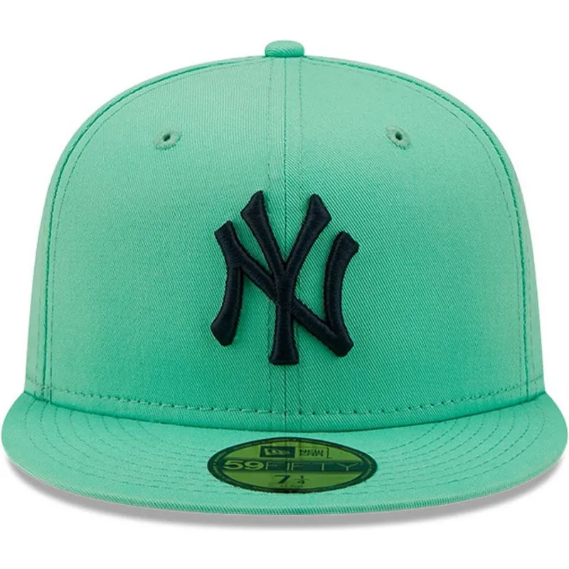 cepice-rovna-modra-prilehava-59fifty-league-essential-new-york-yankees-mlb-new-era