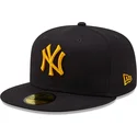 cepice-rovna-namornicka-modra-prilehava-59fifty-league-essential-new-york-yankees-mlb-new-era