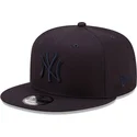 new-era-9fifty-league-essential-snapback-kappe-in-marineblau-mit-marineblauem-logo-der-new-york-yankees-mlb