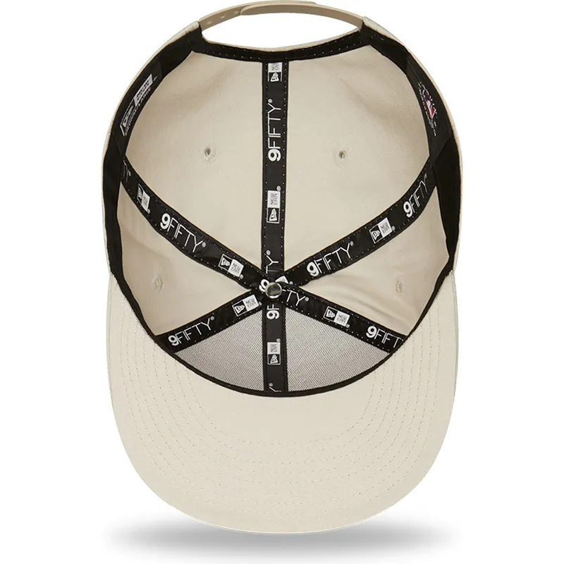 cepice-rovna-seda-snapback-9fifty-league-essential-new-york-yankees-mlb-new-era cepice-rovna-seda-snapback-9fifty-league-essential-new-york-yankees-mlb-new-era