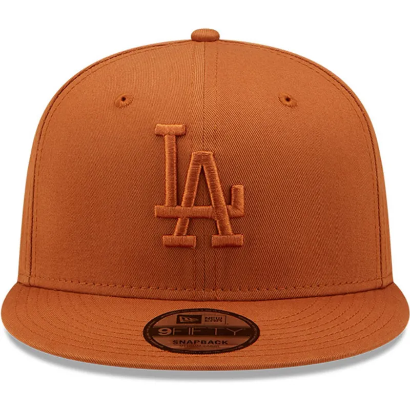 cepice-rovna-hneda-snapback-9fifty-league-essential-los-angeles-dodgers-mlb-new-era cepice-rovna-hneda-snapback-9fifty-league-essential-los-angeles-dodgers-mlb-new-era