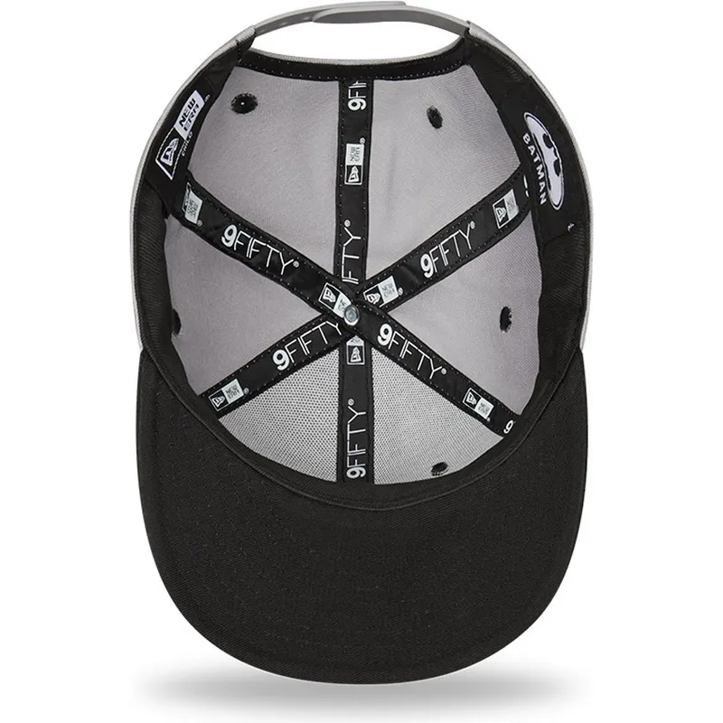cepice-rovna-seda-snapback-pro-deti-9fifty-character-batman-dc-comics-new-era