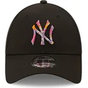 cepice-zaoblena-cerna-nastavitelny-9forty-camo-infill-new-york-yankees-mlb-new-era