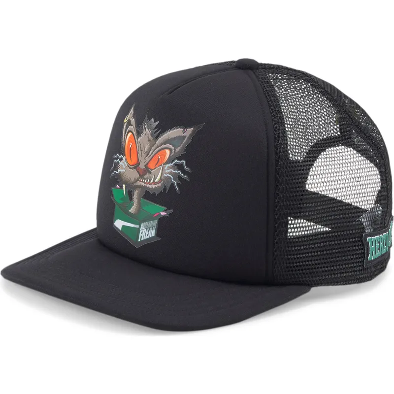 schwarze-flat-brim-trucker-cap-adrenaline-freaks-hometown-heroes-x-sports-herzo-cats-von-puma