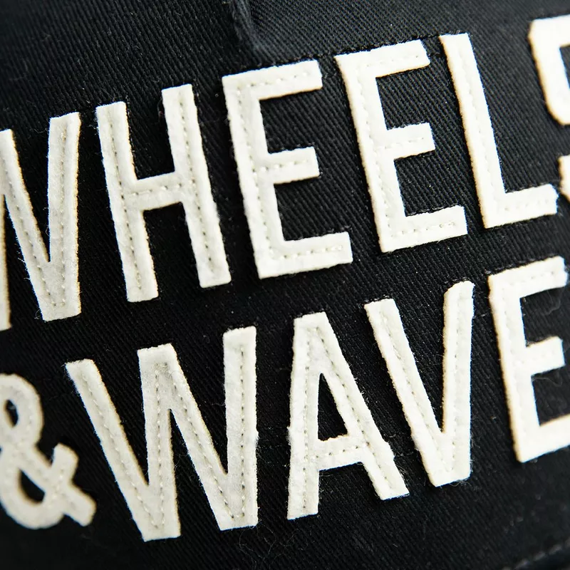 wheels-and-waves-curved-brim-classic-ww22-black-snapback-cap