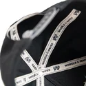 schwarze-gebogene-snapback-kappe-classic-ww22-von-wheels-and-waves