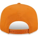 cepice-rovna-oranzova-snapback-9fifty-league-essential-new-york-yankees-mlb-new-era