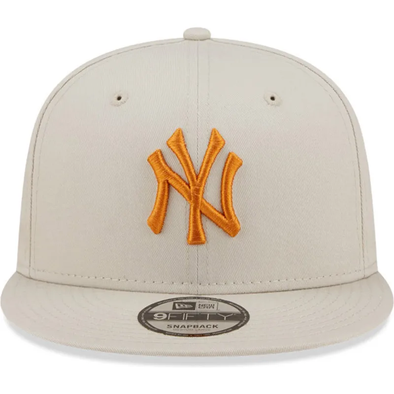 cepice-rovna-bezova-snapback-9fifty-league-essential-new-york-yankees-mlb-new-era