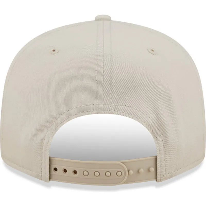 cepice-rovna-bezova-snapback-9fifty-league-essential-new-york-yankees-mlb-new-era