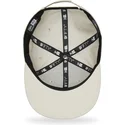 cepice-rovna-bezova-snapback-9fifty-league-essential-new-york-yankees-mlb-new-era