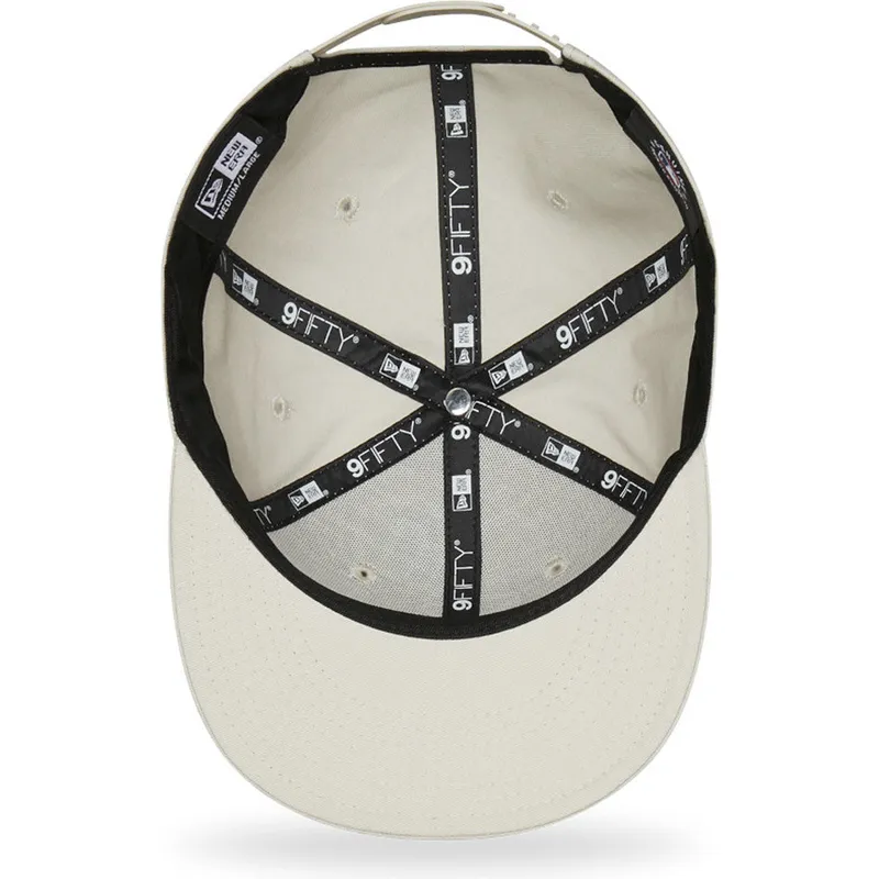 cepice-rovna-bezova-snapback-9fifty-league-essential-new-york-yankees-mlb-new-era