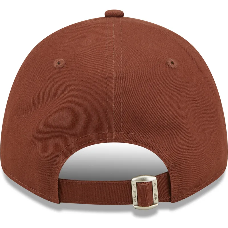 cepice-zaoblena-hneda-nastavitelny-9forty-league-essential-new-york-yankees-mlb-new-era