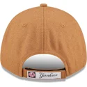 cepice-zaoblena-hneda-nastavitelny-9forty-the-league-melton-wool-new-york-yankees-mlb-new-era