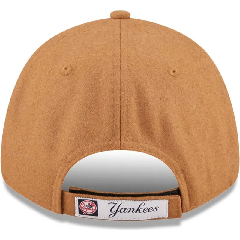 cepice-zaoblena-hneda-nastavitelny-9forty-the-league-melton-wool-new-york-yankees-mlb-new-era