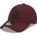 new-era-curved-brim-navy-blue-logo-9forty-league-essential-new-york-yankees-mlb-maroon-adjustable-cap