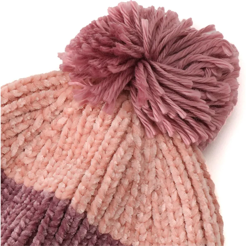 cepice-pompon-fialova-puma
