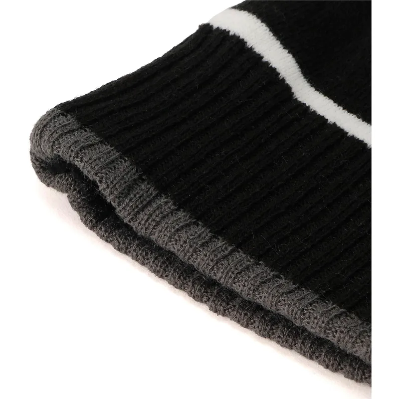 cepice-pompon-cerna-puma