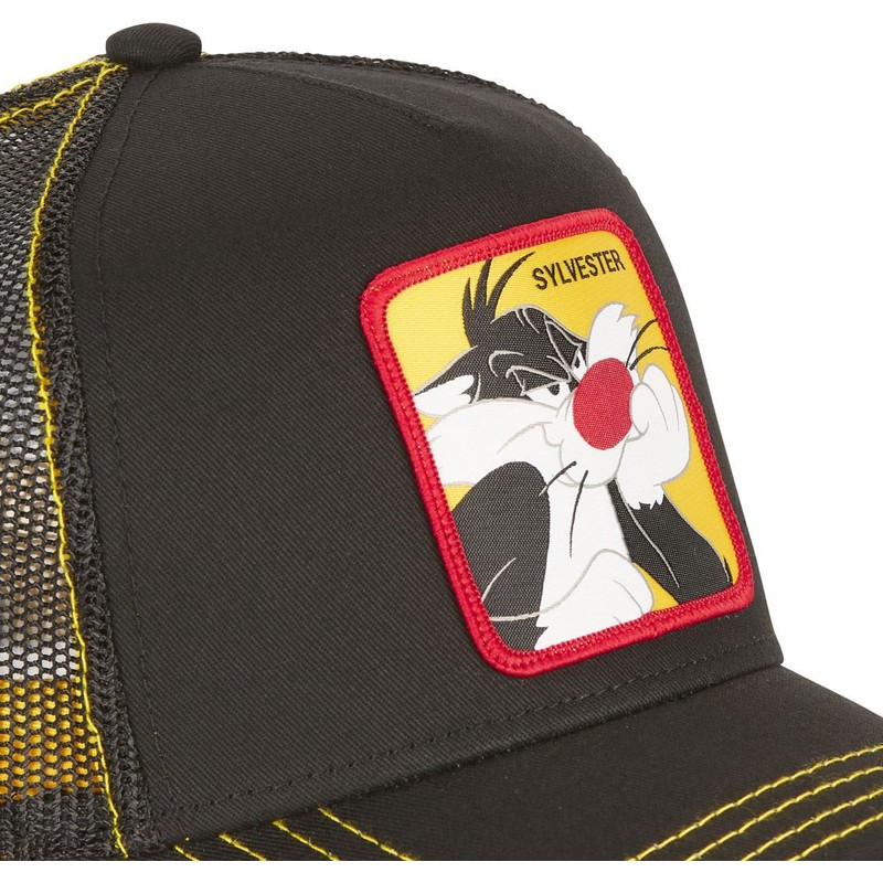 capslab-sylvester-sy1-looney-tunes-black-trucker-hat