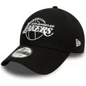 new-era-curved-brim-9forty-essential-outline-los-angeles-lakers-nba-black-adjustable-cap