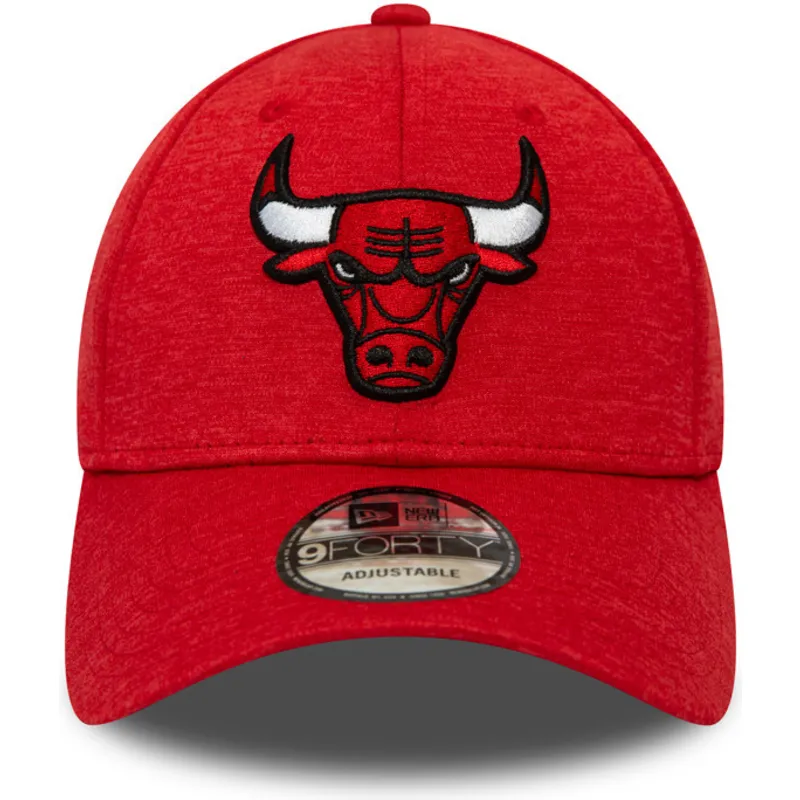 cepice-zaoblena-cervena-nastavitelny-9forty-shadow-tech-chicago-bulls-nba-new-era