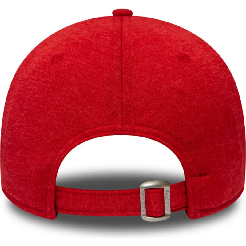 cepice-zaoblena-cervena-nastavitelny-9forty-shadow-tech-chicago-bulls-nba-new-era
