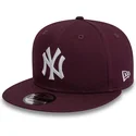 cepice-rovna-cervena-snapback-9fifty-essential-new-york-yankees-mlb-new-era