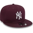 cepice-rovna-cervena-snapback-9fifty-essential-new-york-yankees-mlb-new-era