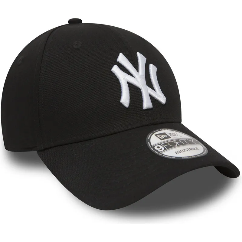 schwarze-verstellbare-curved-cap-9forty-essential-der-new-york-yankees-mlb-von-new-era