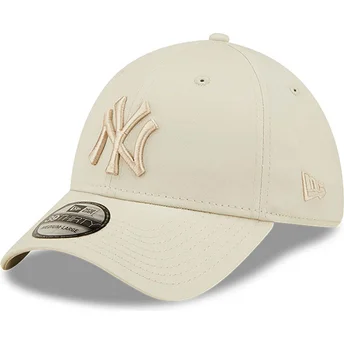 cepice-zaoblena-bezova-prilehava-39thirty-league-essential-new-york-yankees-mlb-new-era