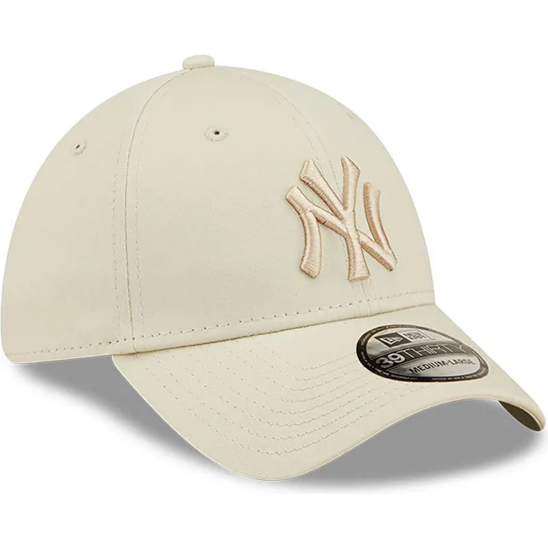 beige-gebogene-verstellbare-kappe-mit-beigem-logo-39thirty-league-essential-der-new-york-yankees-mlb-von-new-era