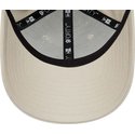 new-era-curved-brim-9forty-looney-tunes-bugs-bunny-beige-adjustable-cap