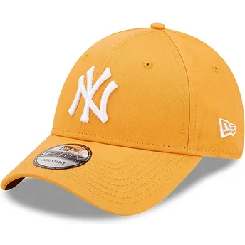 New Era Curved Brim 9FORTY League Essential New York Yankees MLB Orange Adjustable Cap