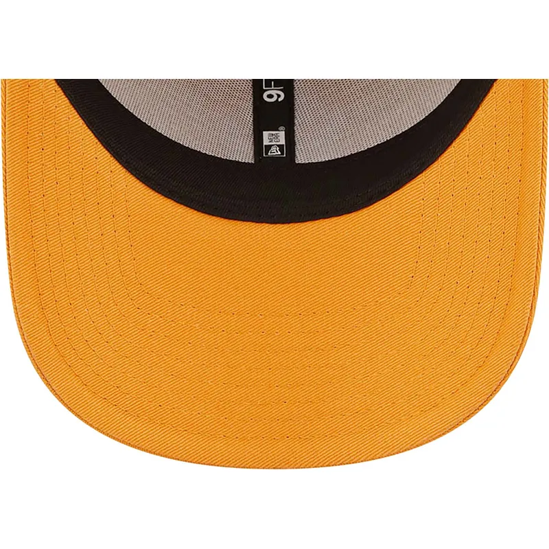 cepice-zaoblena-oranzova-nastavitelny-9forty-league-essential-new-york-yankees-mlb-new-era