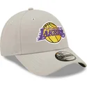 cepice-zaoblena-seda-nastavitelny-9forty-repreve-los-angeles-lakers-nba-new-era