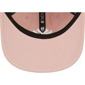 new-era-curved-brim-9twenty-league-essential-new-york-yankees-mlb-pink-adjustable-cap