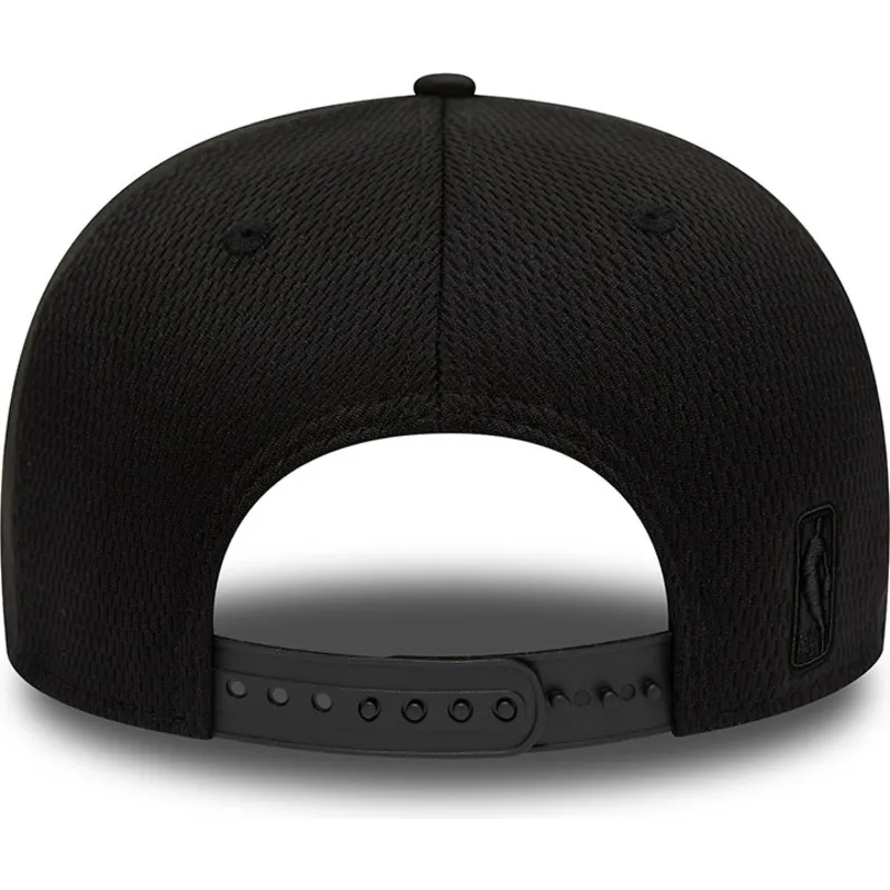 cepice-rovna-cerna-snapback-9fifty-print-infill-brooklyn-nets-nba-new-era