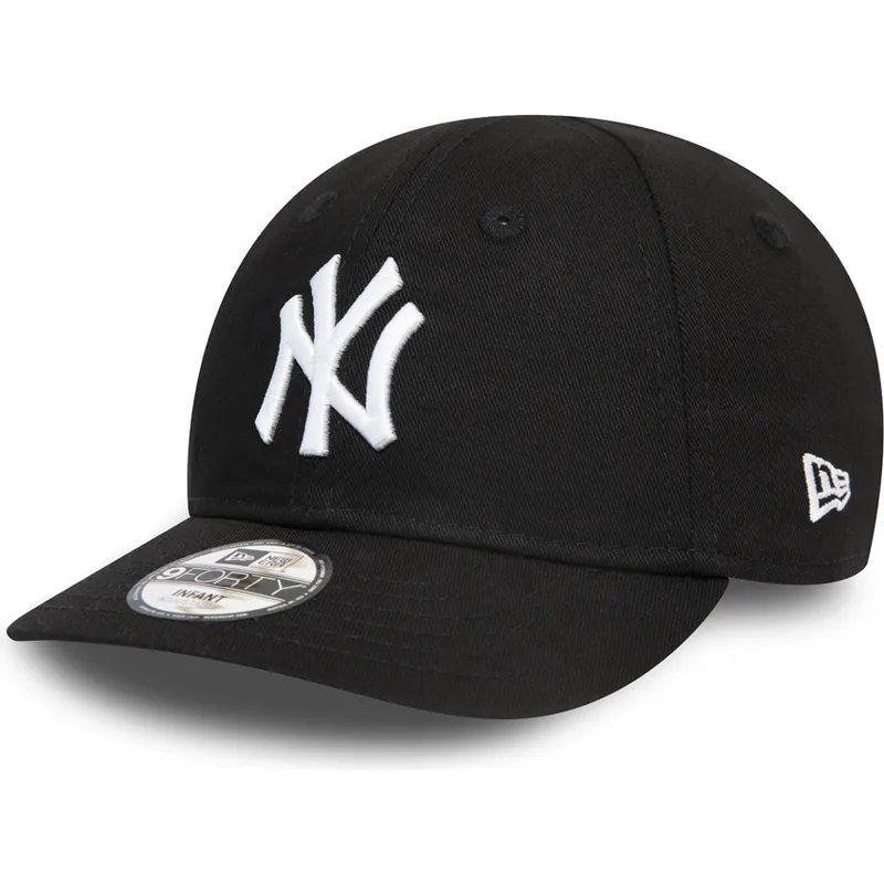 svart-bojd-justerbar-keps-for-smabarn-9forty-league-essential-fran-new-york-yankees-mlb-av-new-era