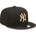 cepice-rovna-cerna-snapback-9fifty-league-essential-new-york-yankees-mlb-new-era