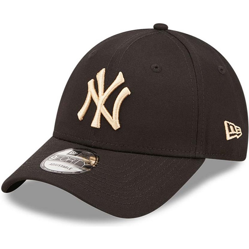 new-era-curved-brim-9forty-league-essential-new-york-yankees-mlb-black-adjustable-cap-with-beige-logo