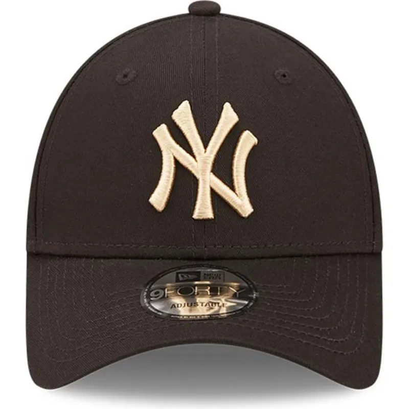 cepice-zaoblena-cerna-nastavitelny-9forty-league-essential-new-york-yankees-mlb-new-era