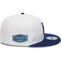 weisse-und-blaue-snapback-9fifty-kappe-mit-flachem-schirm-und-los-angeles-dodgers-mlb-crown-patches-von-new-era
