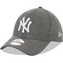 cepice-zaoblena-seda-nastavitelny-9forty-jersey-new-york-yankees-mlb-new-era