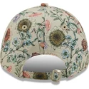 cepice-zaoblena-bezova-nastavitelny-9forty-all-over-print-floral-new-york-yankees-mlb-new-era