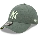 cepice-zaoblena-zelena-nastavitelny-9forty-jersey-essential-new-york-yankees-mlb-new-era